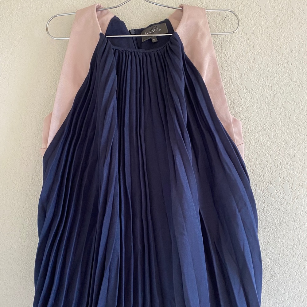 Ruffled tank top